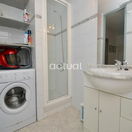 شقة Politur F-1 *