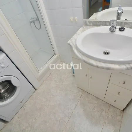 Politur F-1 شقة بلاتجا ذارو